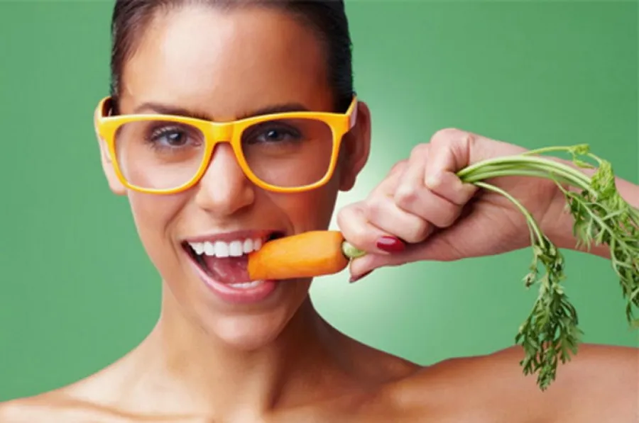 Dieta variada con alimentos ricos en carotenoides